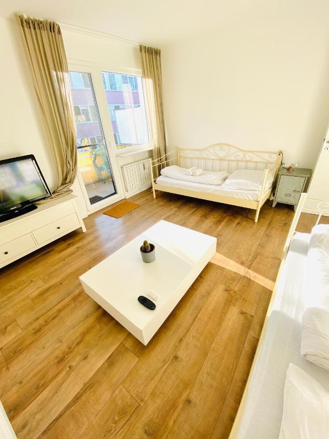 Zentral Gelegene 2 Zi. Wohnung Naehe Innenstadt/Hbf Wolfsburg Eksteriør bilde